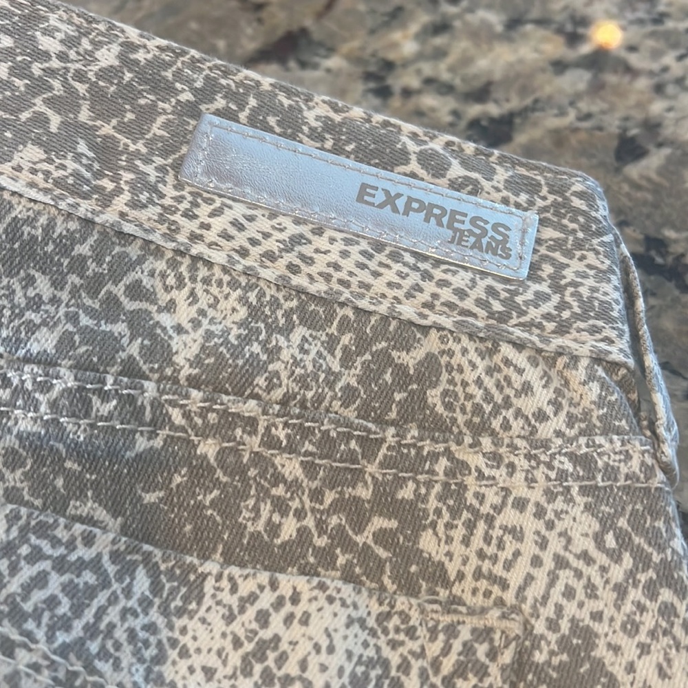 Express python printed jeans - Picture 2 of 3